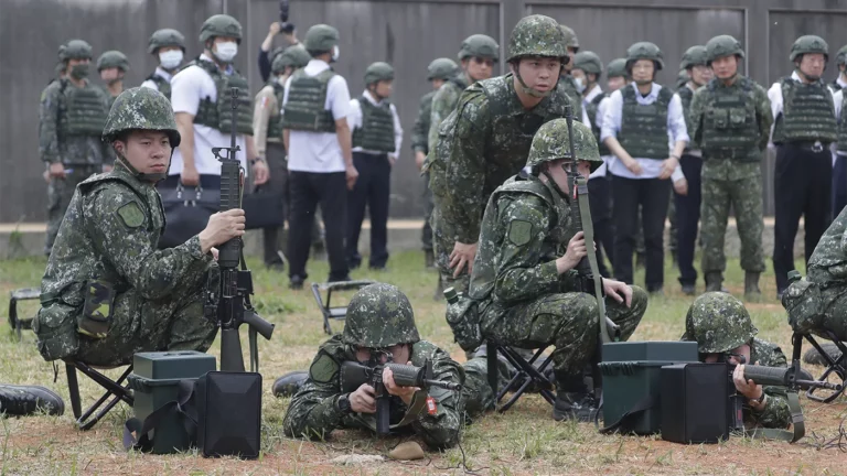 Американские военные аналитики приняли участие в оценке итогов учений ВС Тайваня. Чем это опасно