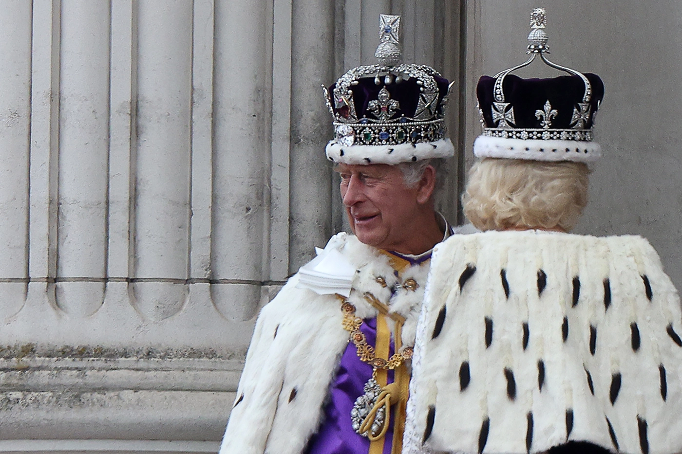 Король Карл III и королева Камилла. Фото дня