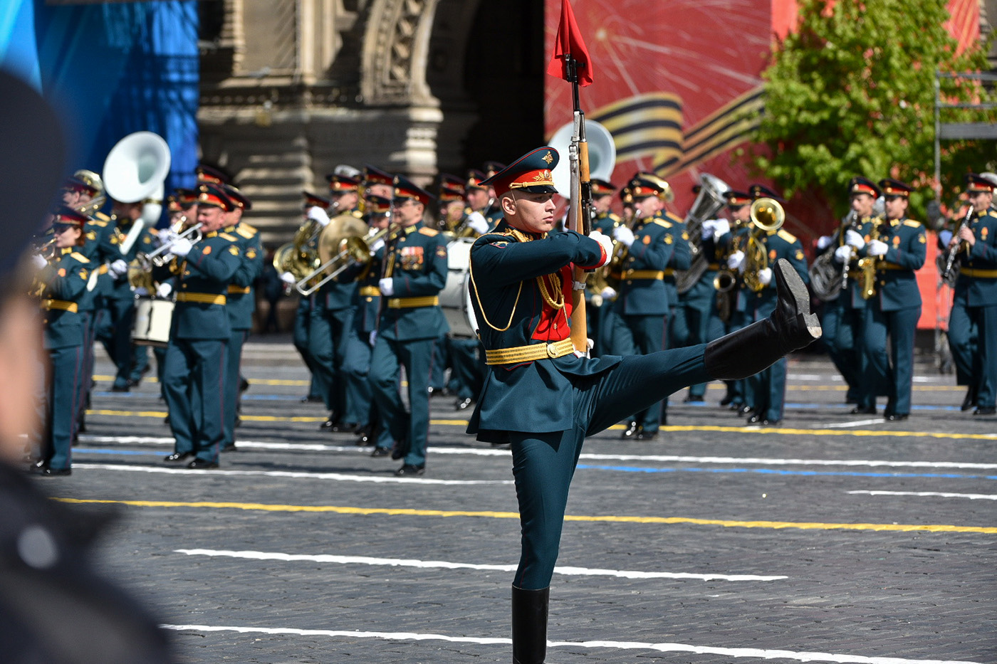 В москве прошел парад