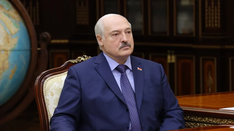 Лукашенко: Пригожин принял предложение об остановке движения «вагнеровцев» по территории России