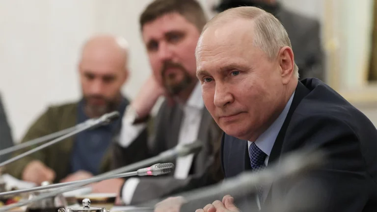 Путин: необходимости в военном положении и дополнительной мобилизации сейчас нет