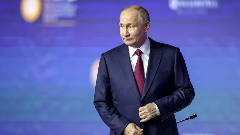 О чем Путин заявил во время выступления на ПМЭФ. Главное