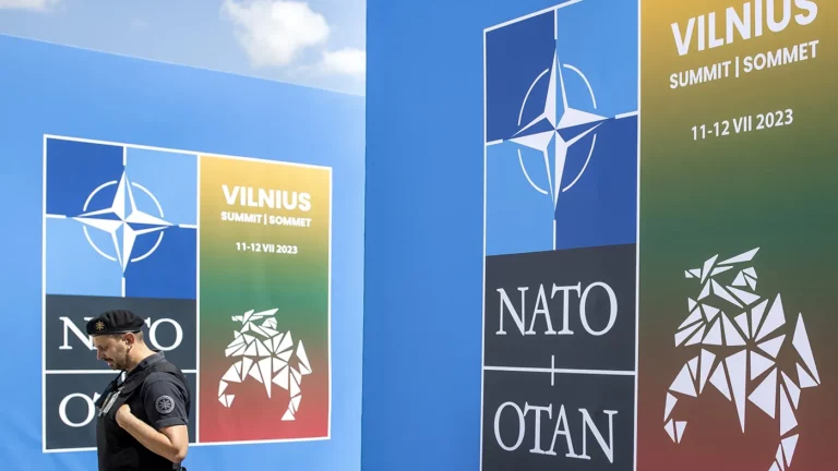 Украина в НАТО: что изменится для России, если Киев станет членом альянса