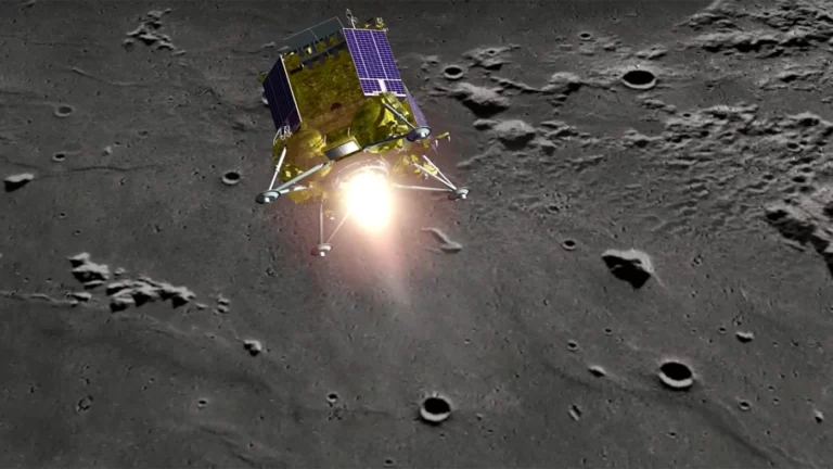 Роскосмос: «Луна-25» потерпела крушение, станция столкнулась с поверхностью Луны