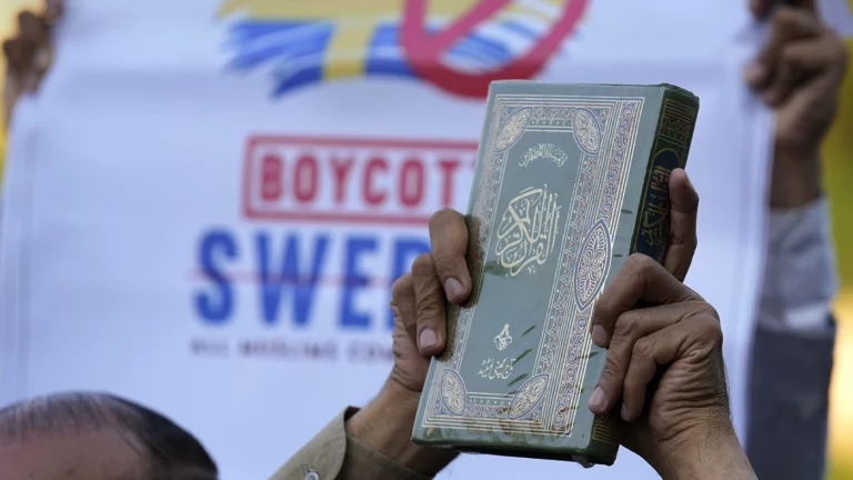 Швеция отказалась вводить запрет на сожжение Корана