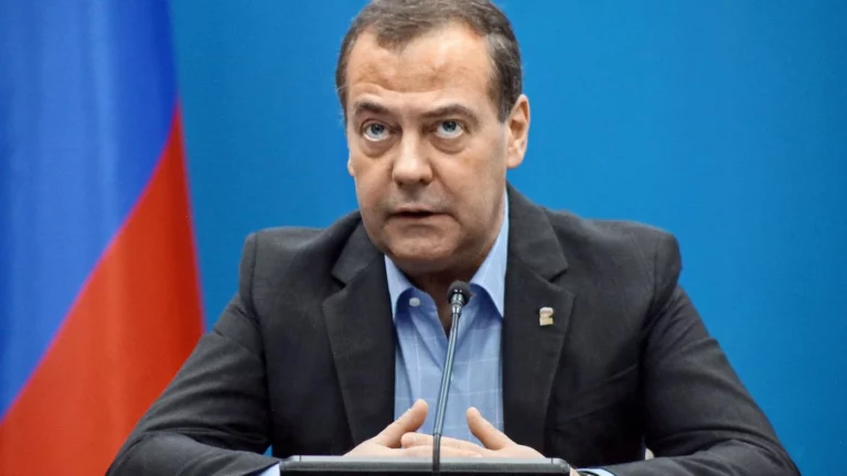 Медведев назвал согласие Запада на удары ВСУ по Крыму приближением апокалипсиса