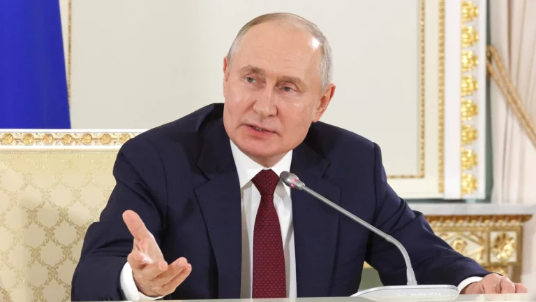 Путин изменит законы о чрезвычайном и военном положении в части обязательств перед Советом Европы