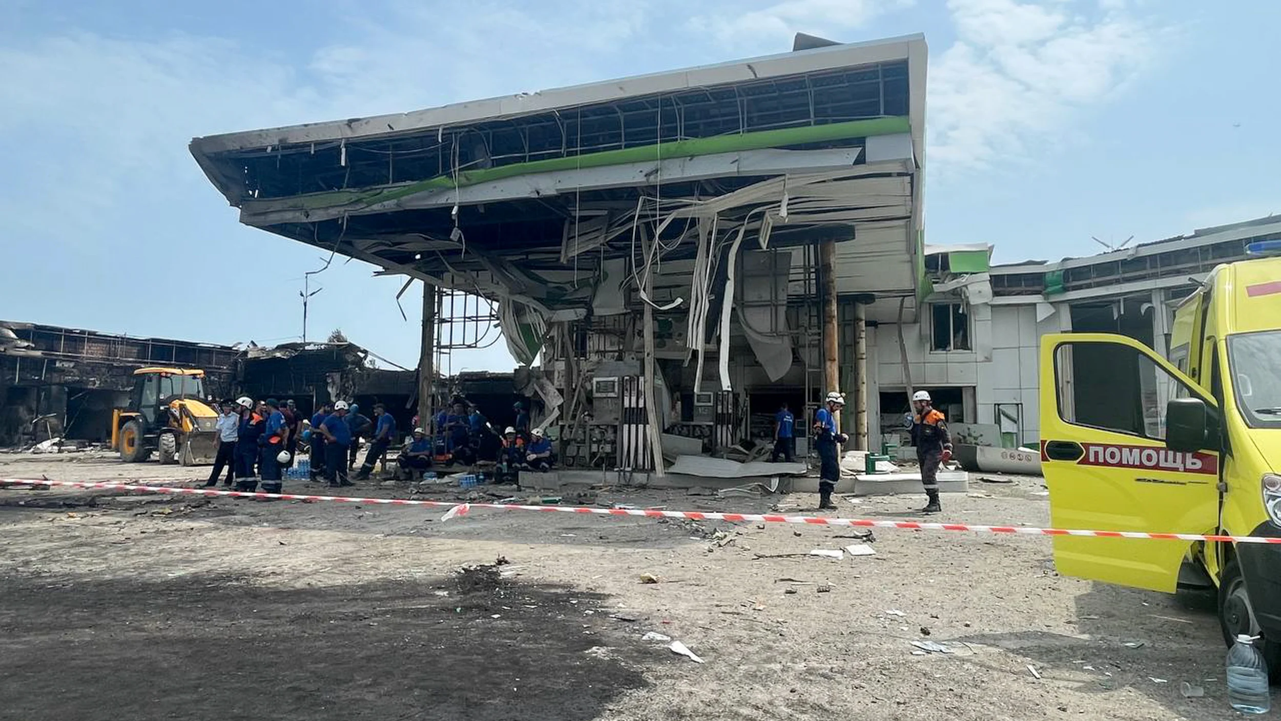 Пожар и взрыв на АЗС в Махачкале, погибли десятки человек. Главное