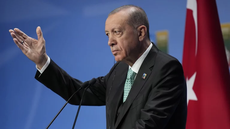 Эрдоган предложил провести четырехстороннюю встречу по Карабаху