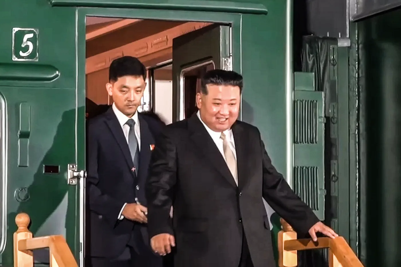 Прибытие Ким Чен Ына в Россию. Фото дня
