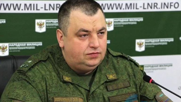 В Луганске при взрыве автомобиля погиб депутат Народного совета ЛНР Филипоненко