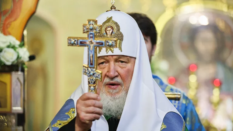 «Задайте себе вопрос». Патриарх Кирилл объяснил, кто может называть себя русским