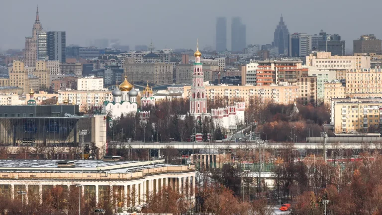 Собянин сообщил о сбитом беспилотнике, летевшем на Москву