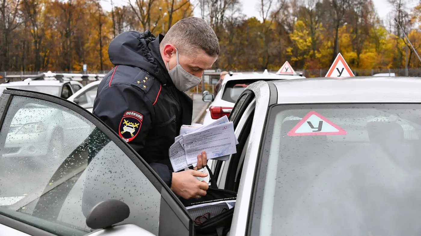 МВД хочет запретить сдавать экзамен на права не явившимся в военкомат  россиянам