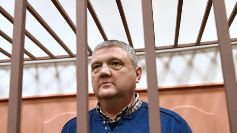 Суд арестовал главу самарского управления МЧС Бойко по делу о взяточничестве