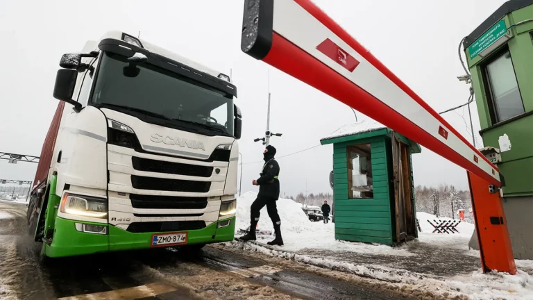 МИД Финляндии: финны экспортируют в Россию меньше процента всех товаров