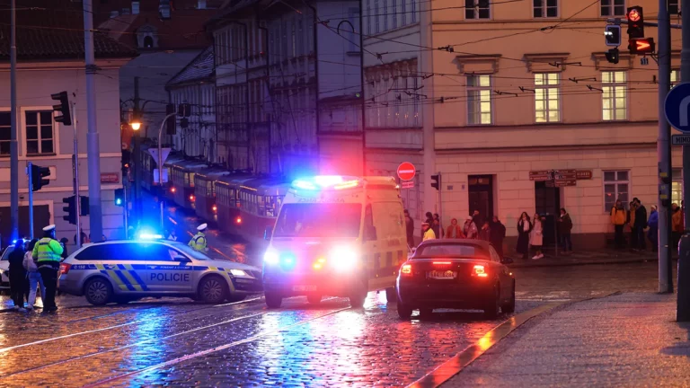 В Праге произошла стрельба в университете, погибли 15 человек