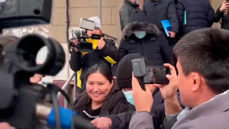 «Угроза нацбезопасности». Президент Киргизии — о задержании местных журналистов