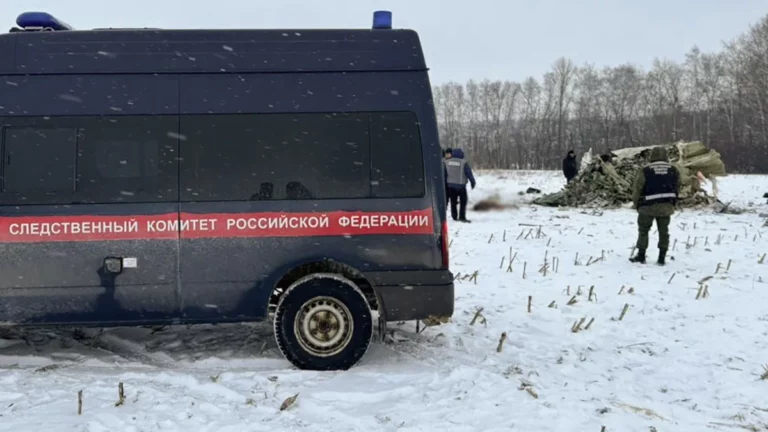Обстановка на месте крушения самолета Ил-76 в Белгородской области, 24 января 2024 года