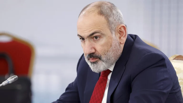 Пашинян заявил о «заморозке» участия Армении в ОДКБ