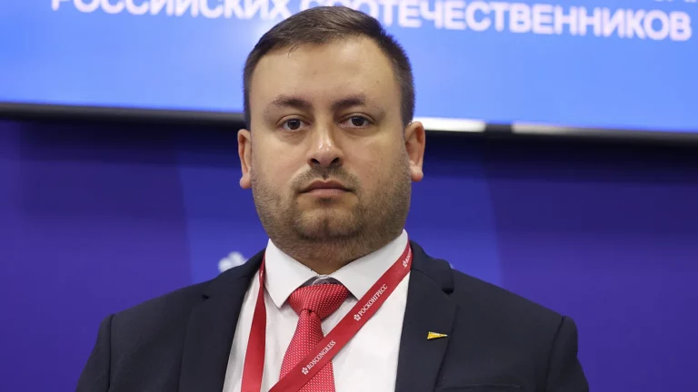 Бывший шеф-редактор «Sputnik Литва» Касем намеренно сдался спецслужбам Латвии