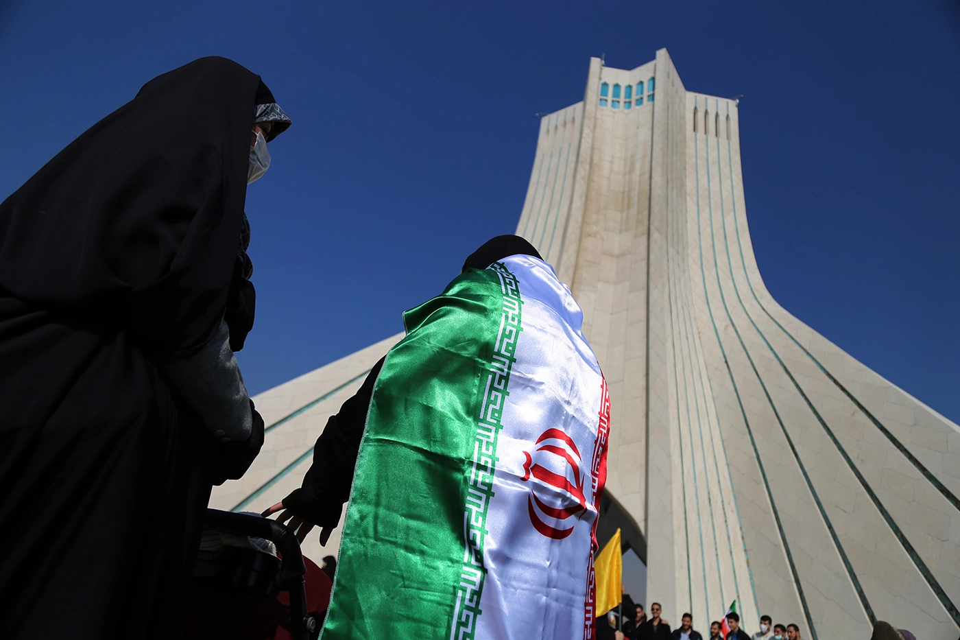 Иран отмечает 45-летие Исламской революции. Какой она была и что сделала со страной