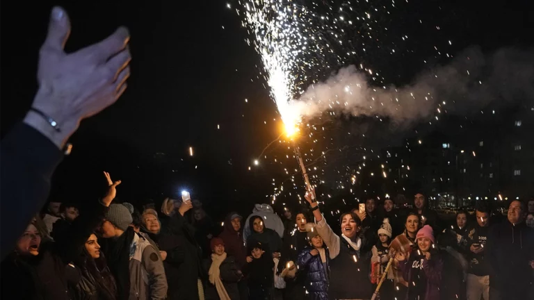 Во время праздника огня в Иране пострадали более 4 тыс. человек