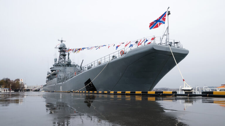 ВСУ заявили о «поражении» российских кораблей «Азов» и «Ямал». Военкоры это отрицают