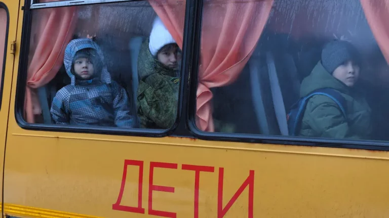 В Белгородской области объявили о вывозе 9 тыс. детей в другие регионы