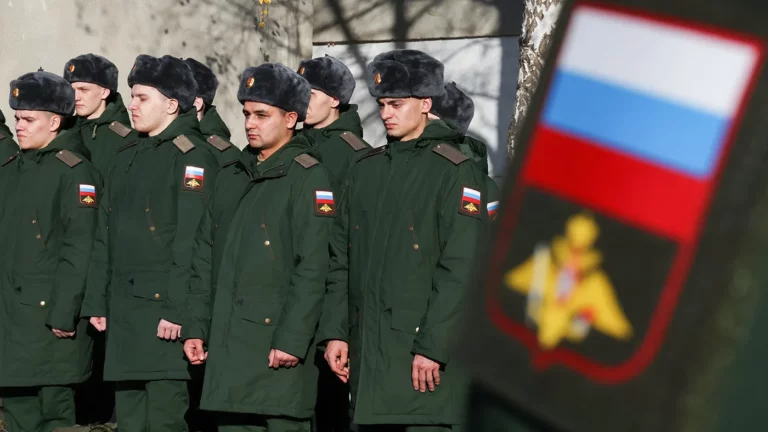 Призыв по новым правилам: подписан указ о наборе в армию 150 тыс. россиян