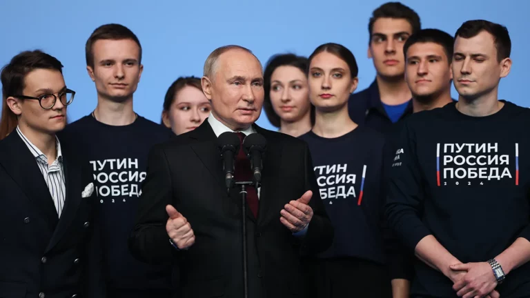 «Мы празднуем его триумф». Кто из зарубежных лидеров поздравил Путина с победой на выборах
