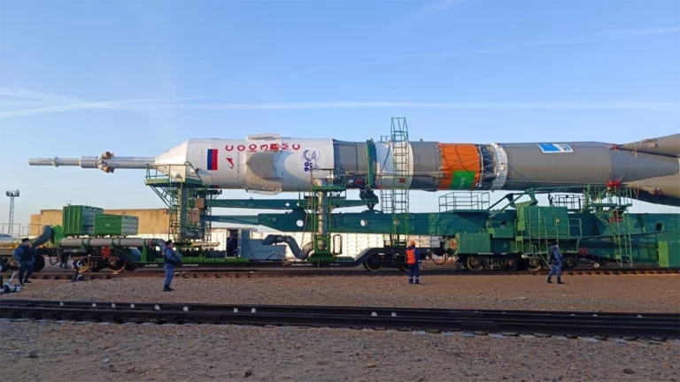 Роскосмос назвал причину экстренной отмены запуска ракеты с «Союзом МС-25»