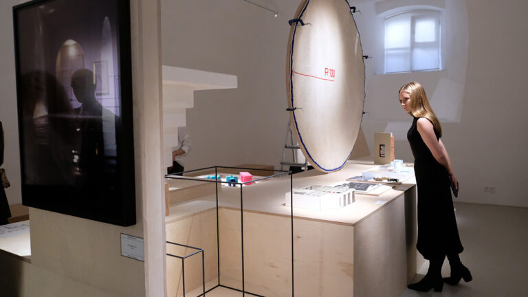В пространстве A-House открылась выставка «Архитектура 1.0»