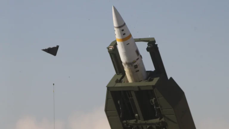 Военный эксперт Хатылев оценил последствия передачи Украине ракет ATACMS