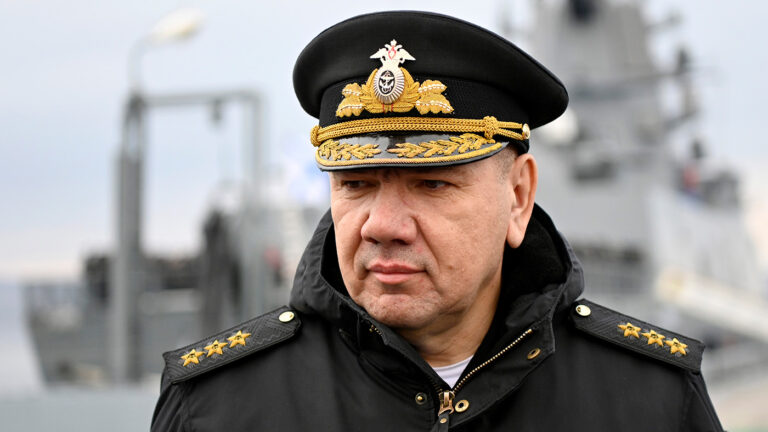 Адмирал Александр Моисеев официально назначен новым главкомом ВМФ России