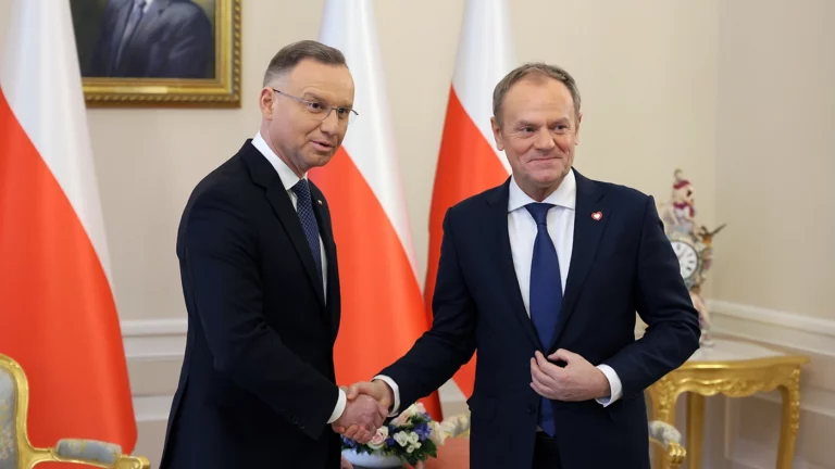 Президент и премьер Польши обсудят размещение ядерного оружия НАТО на территории страны