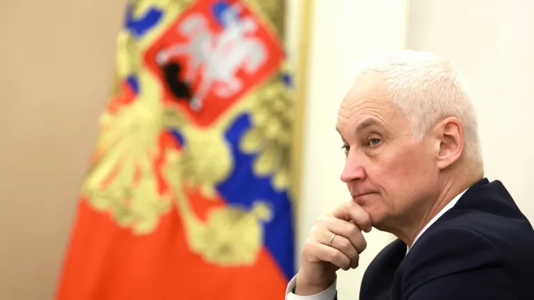 Первая неделя Белоусова на посту министра обороны: без мобилизации, но с отставками