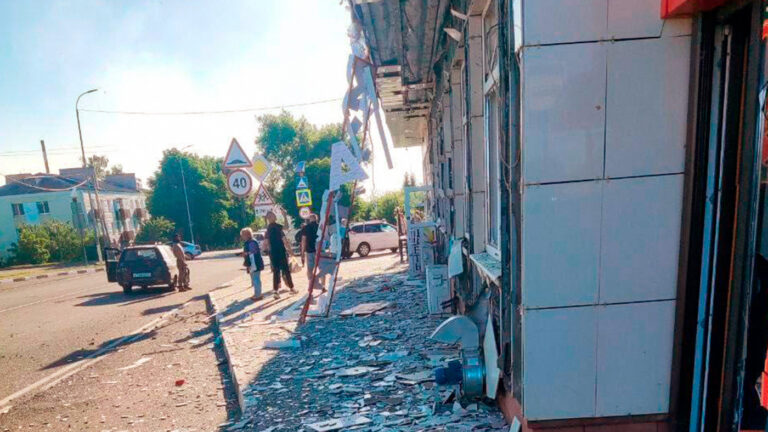 Под Белгородом два человека погибли от осколочных ранений при обстреле из РСЗО