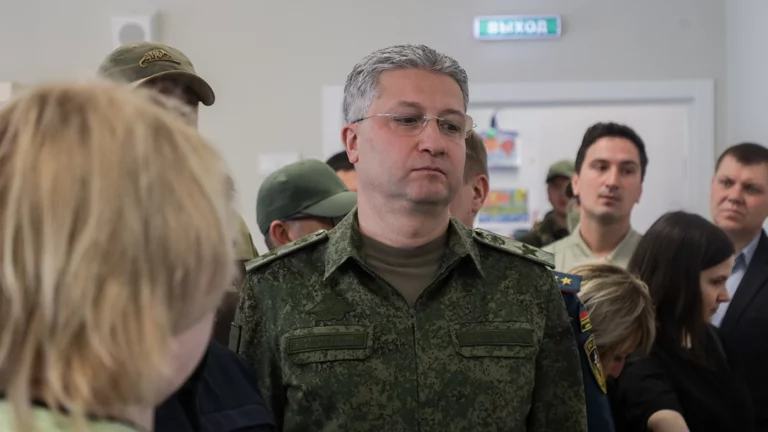Замминистра обороны Иванова не отпустили под домашний арест
