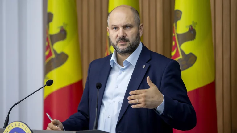 Глава Минэнерго Молдовы счел газ из ЕС выгоднее российского. Так ли это?