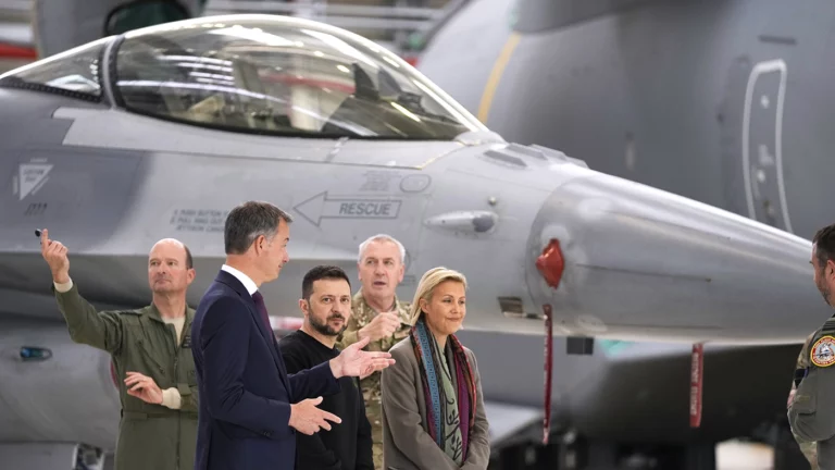 Нидерланды позволят Украине использовать F-16 для ударов по России