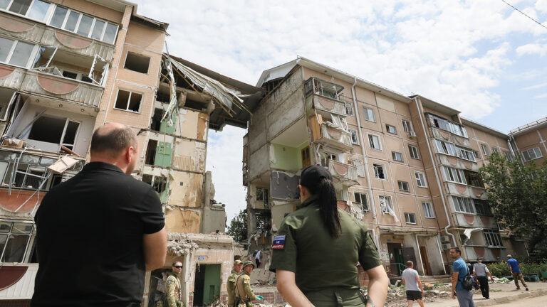 Гладков: более 30 тыс. домов и квартир разрушено в Белгородской области с начала СВО