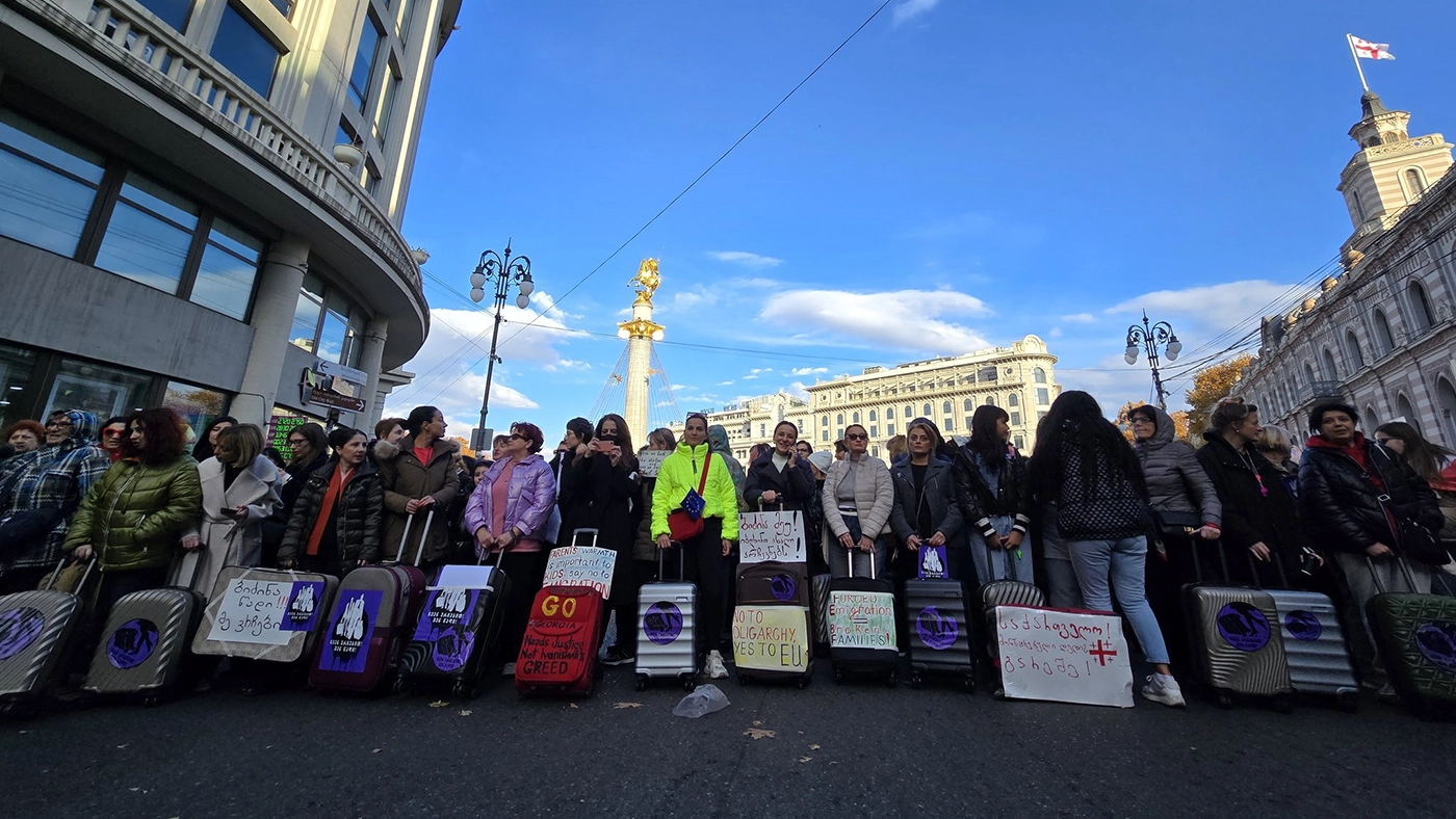 Женский протестный марш в Тбилиси. Фотогалерея