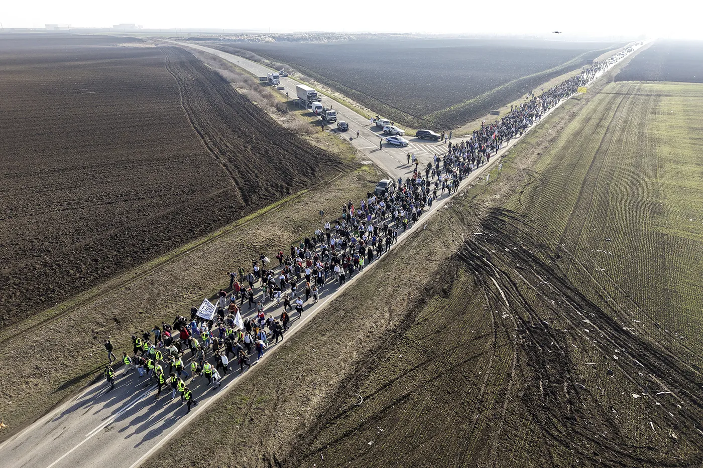 Студенческий марш протеста в Сербии. Фото дня