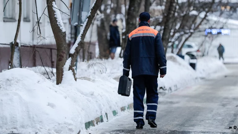 «Страдает весь подъезд»: как газовщикам упростят допуск в дома россиян