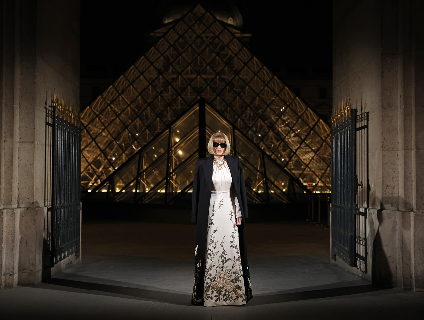 Анна Винтур Лувр Anna Wintour Louvre