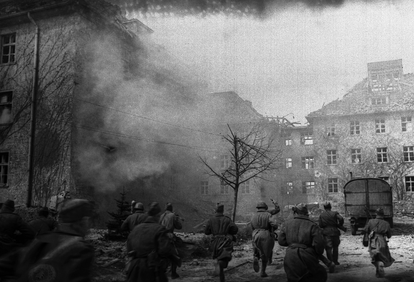 Стремительный штурм неприступного Кенигсберга. Немецкие форты взрывали по «методу Сидорова»