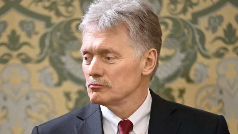 «Опасные решения»: Песков — о снятии ограничений на дальнобойное оружие для ВСУ