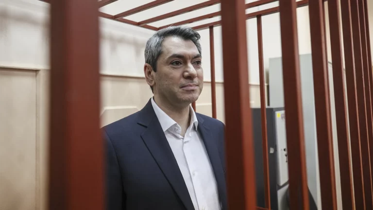 Обвинение запросило шесть лет колонии для сопредседателя «Голоса»* Мельконьянца