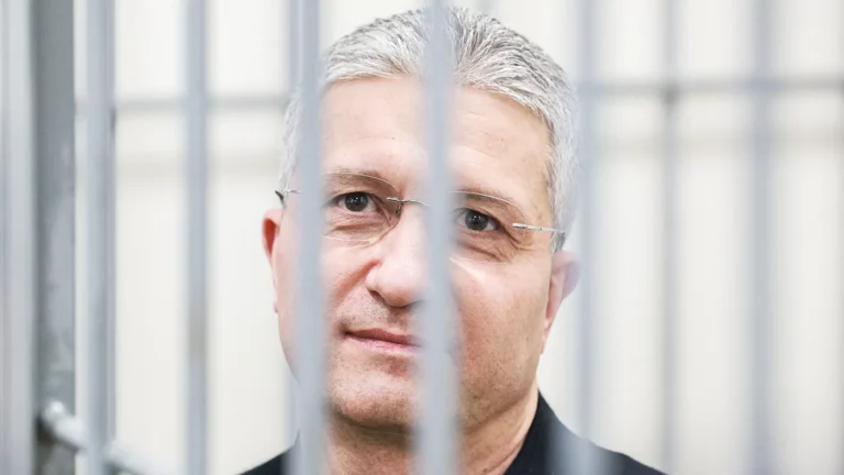 «Какие к черту 13 лет?»: реакции на приговор Тимуру Иванову